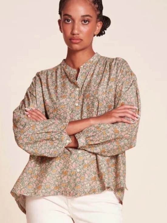 Trovata Tops - Trovata Sage Floral Button-Front Peasant Blouse